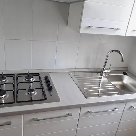 Apartament Trilocale Comodo Al Mare Di - M318 *